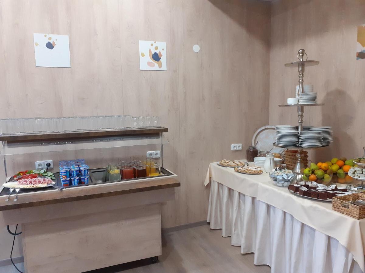 Hotel Uno Usti nad Orlici Ngoại thất bức ảnh