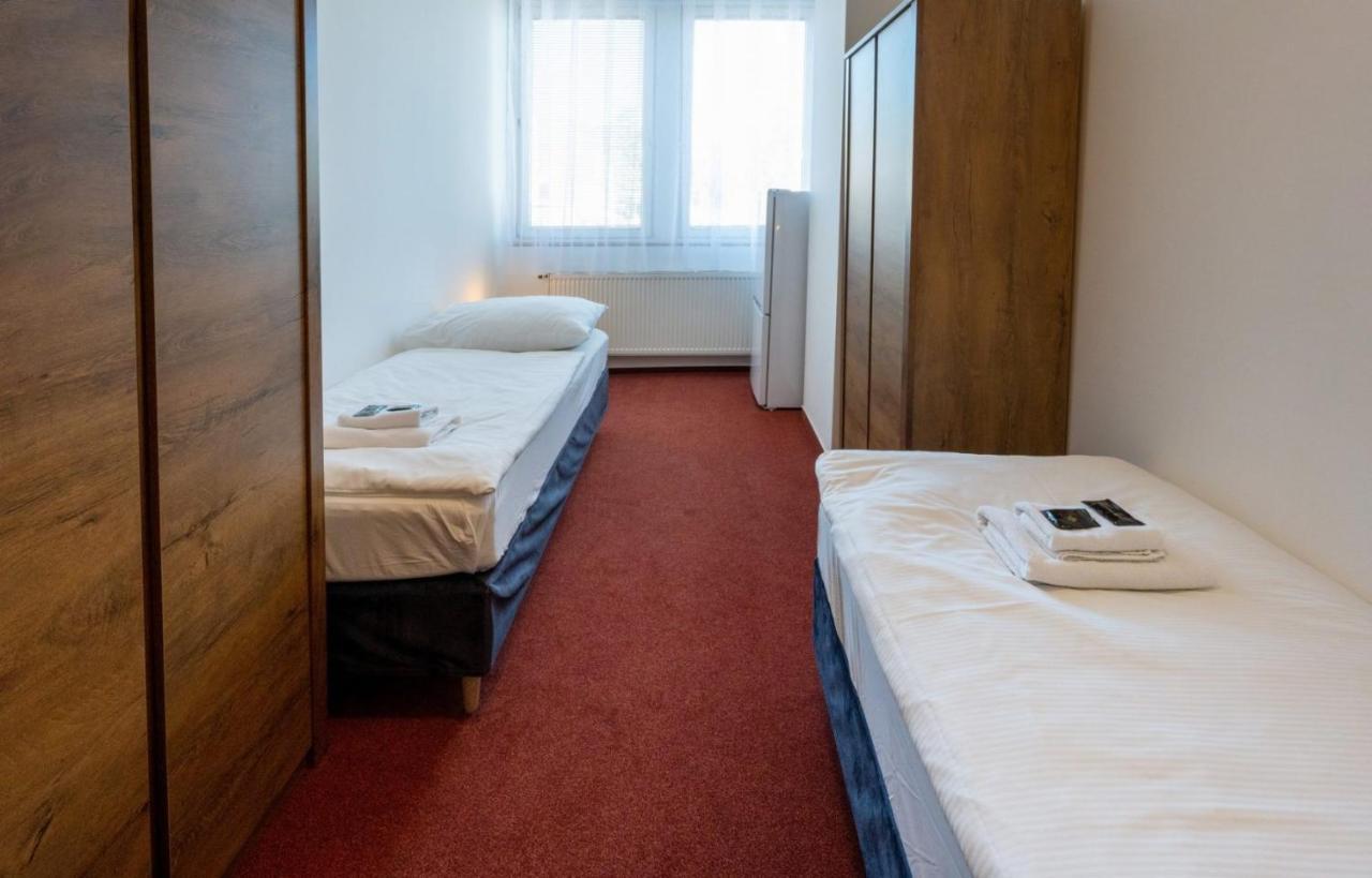 Hotel Uno Usti nad Orlici Ngoại thất bức ảnh