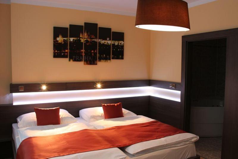 Hotel Uno Usti nad Orlici Phòng bức ảnh