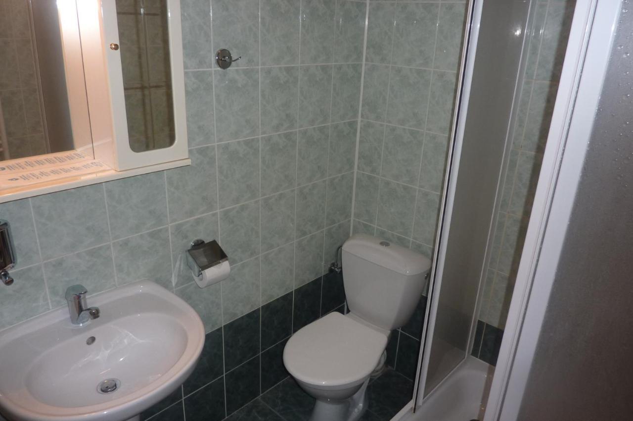 Hotel Uno Usti nad Orlici Phòng bức ảnh